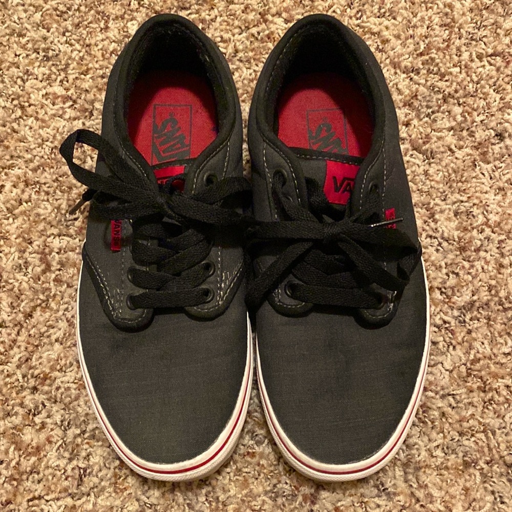 Vans Black Lace-Up M7.5/W9